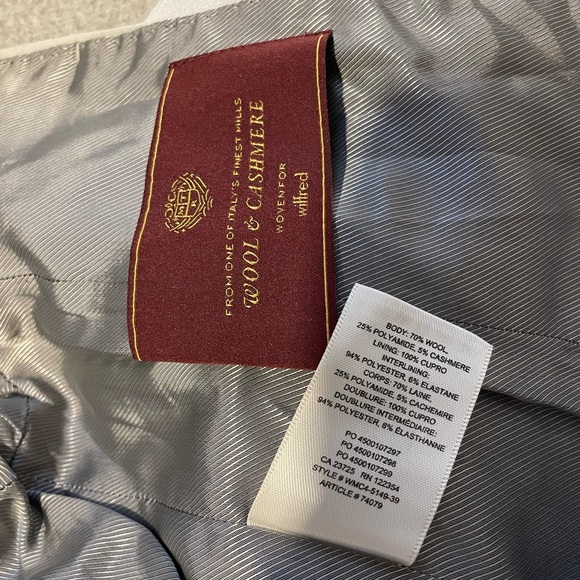 Aritzia Wool Coat - Picture 3 of 4